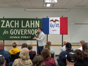 Zach Lahn holds event in Sioux Center
